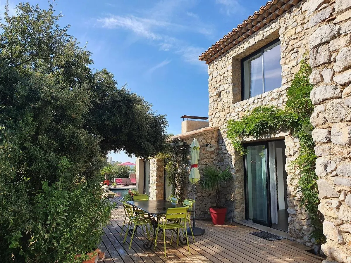 L'Escapade, Mas En Pierre D'Exception En Provence Villa Merindol-les-Oliviers Holiday home